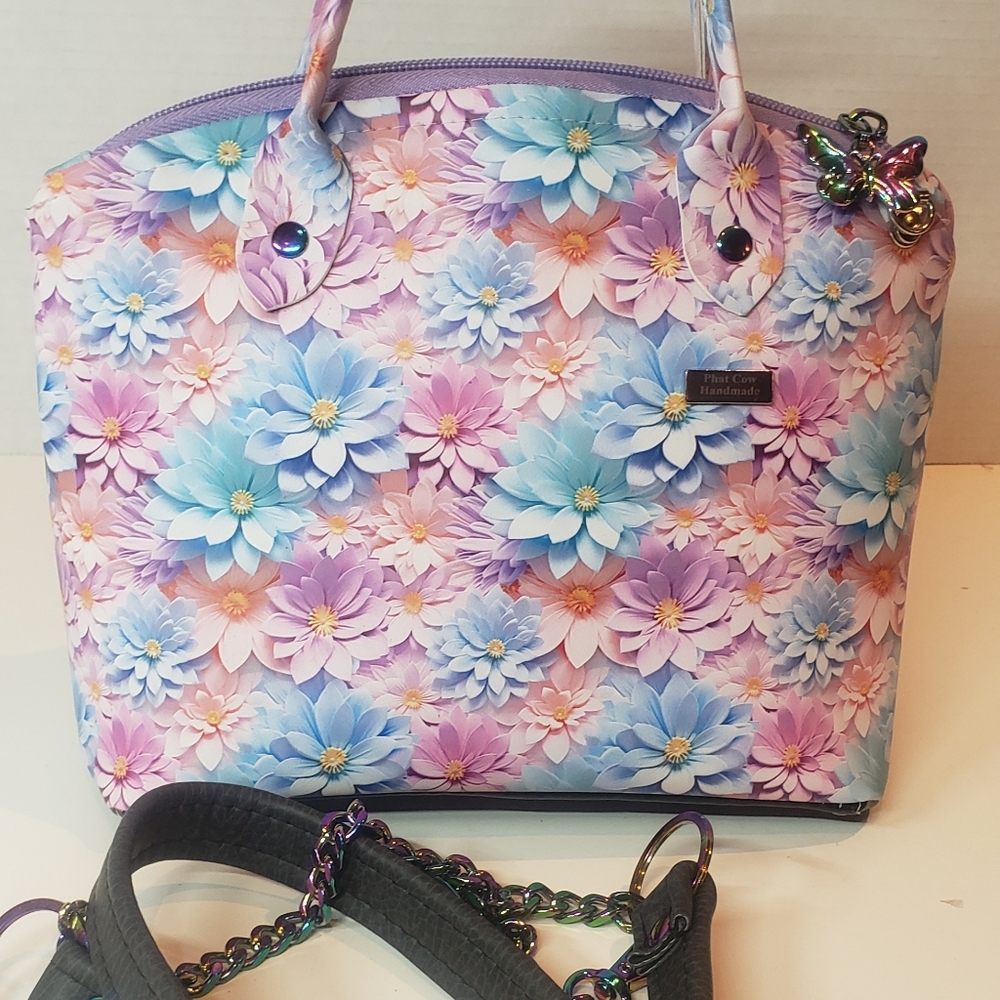 Floral Women's Bag with Butterfly Accent